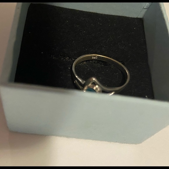 💙LIGHT BLUE GEM STERLING SILVER RING💙  NWT - Picture 5 of 5